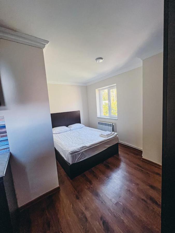 Apartaments Tsaghkadzor Hrazdan Eksteriør bilde